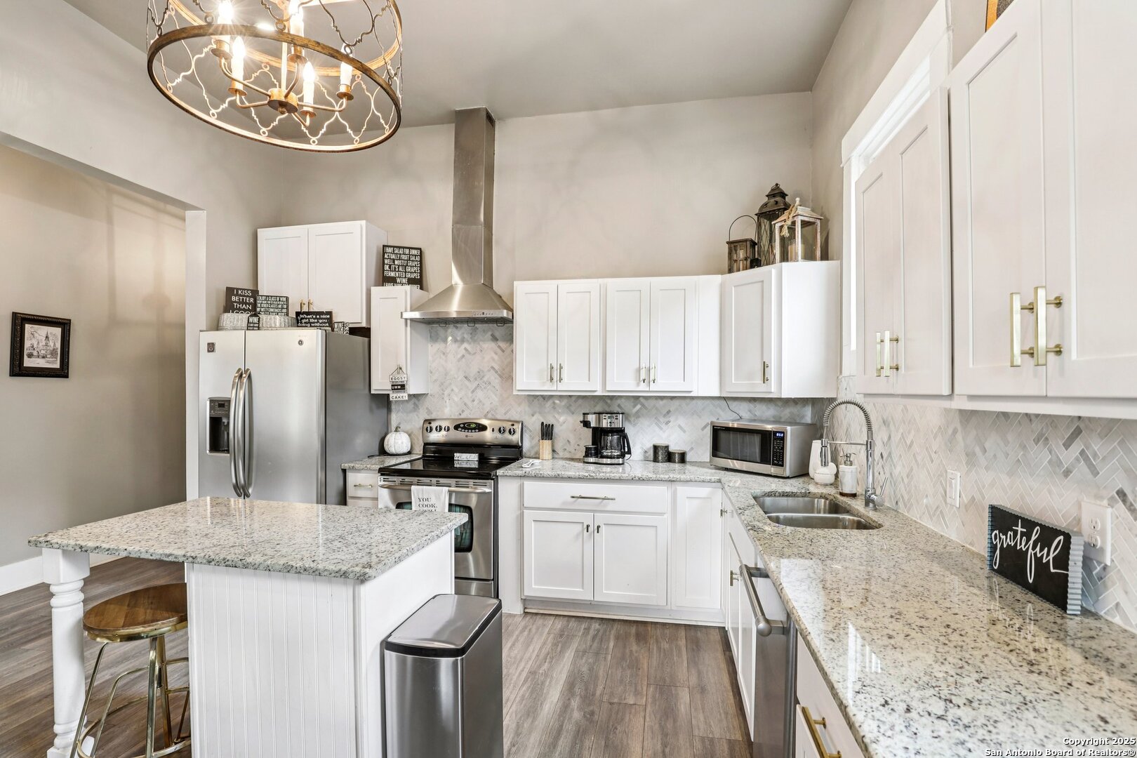721 Saint James San Antonio TX 78202