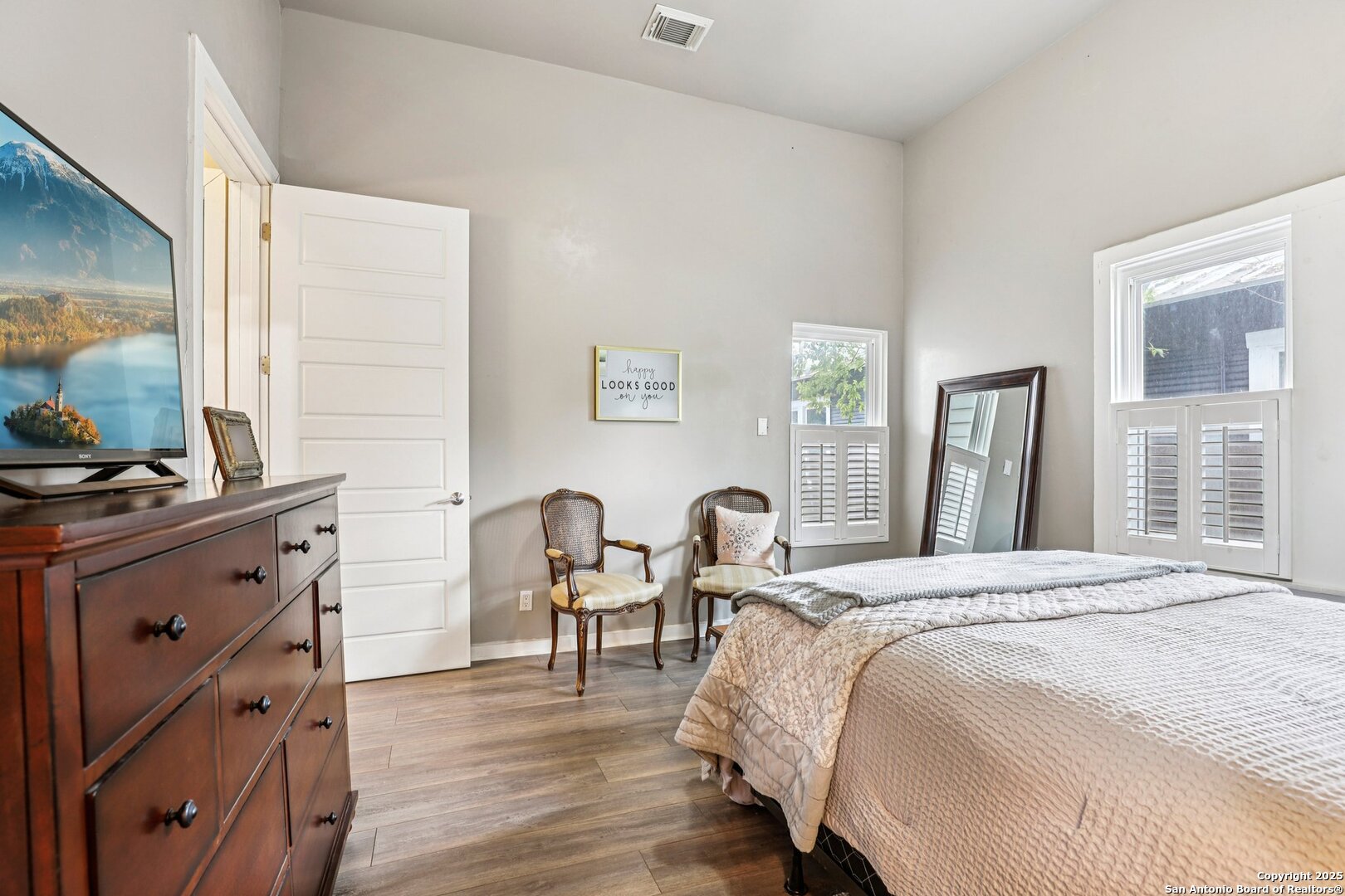721 Saint James San Antonio TX 78202
