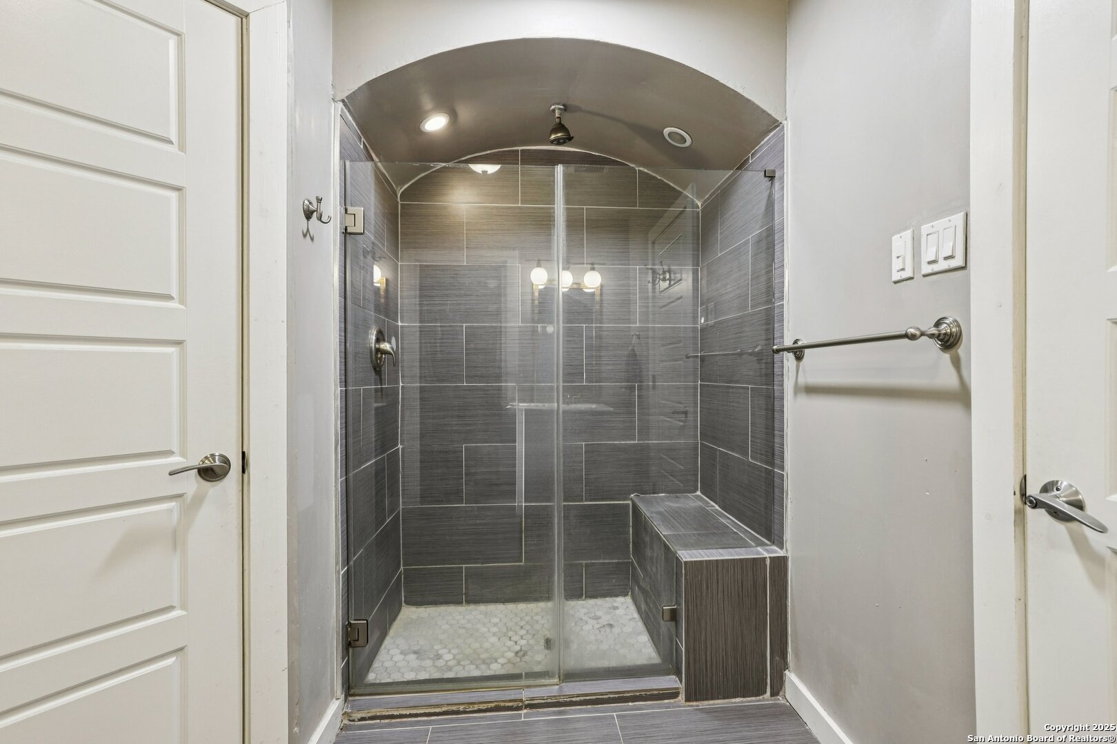 721 Saint James San Antonio TX 78202