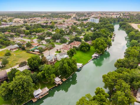 340 Rio Drive New Braunfels TX 78130