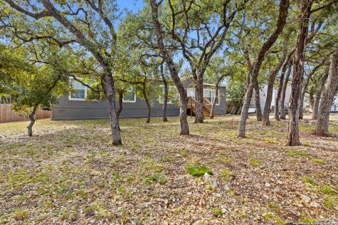 142 Brianna Circle Johnson City TX 78636