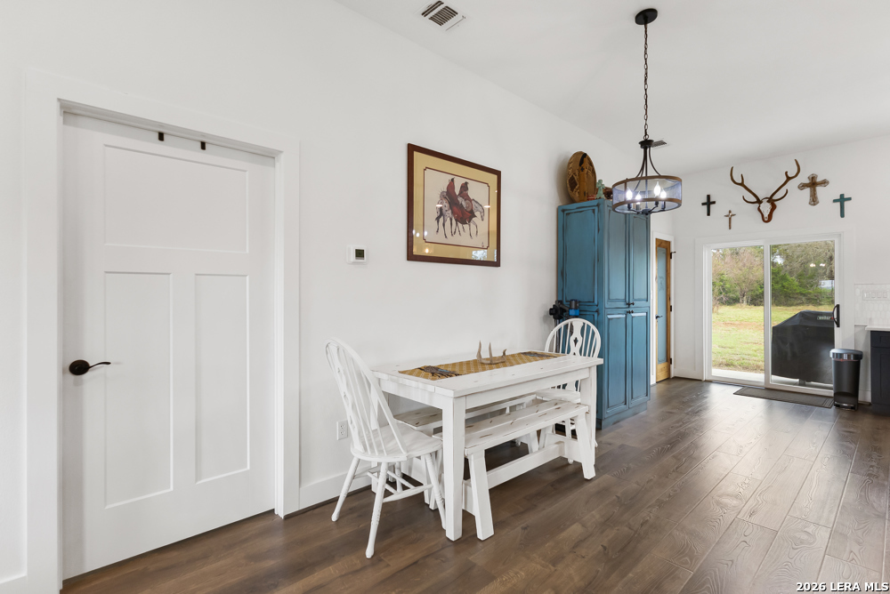 175 Pine Tree Medina TX 78055