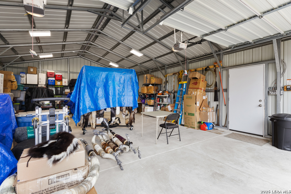175 Pine Tree Medina TX 78055