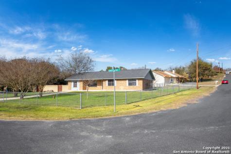 133 Forest Circle Kerrville TX 78028