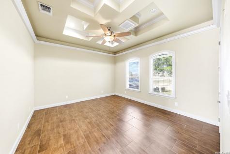 104 S Elise Drive La Vernia TX 78121