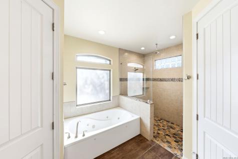 104 S Elise Drive La Vernia TX 78121