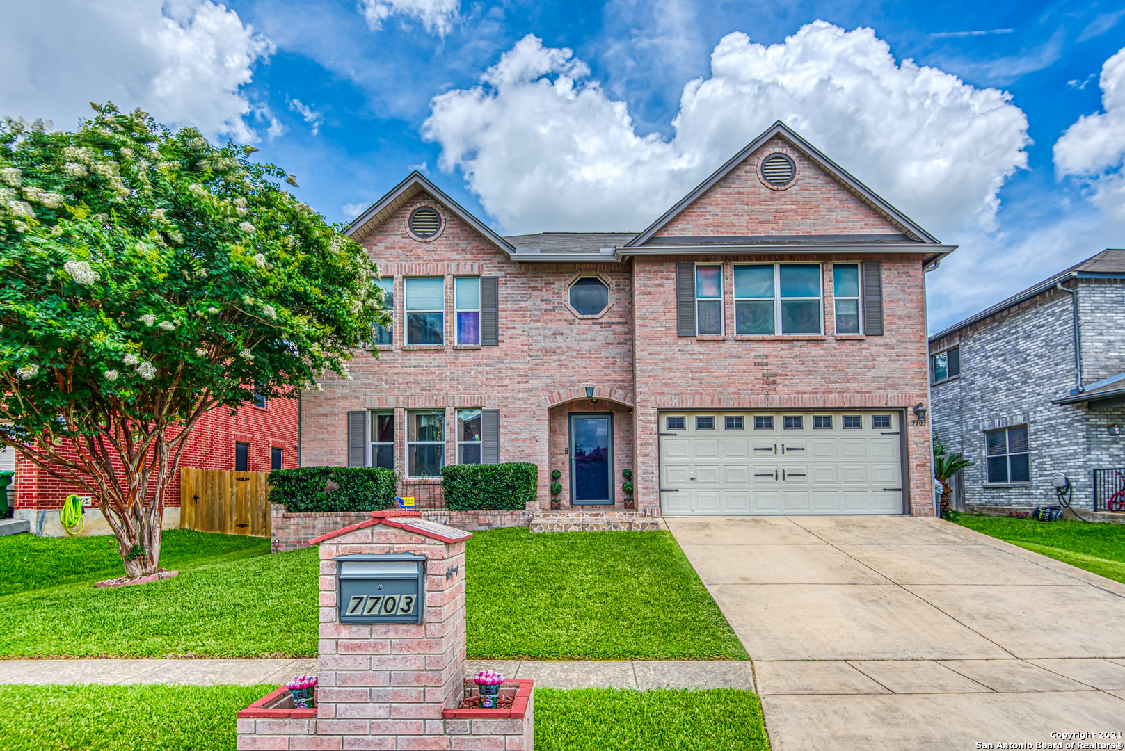 7703 Forest Dream Live Oak TX 78233