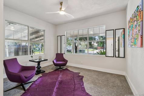 1119 W Huisache San Antonio TX 78201