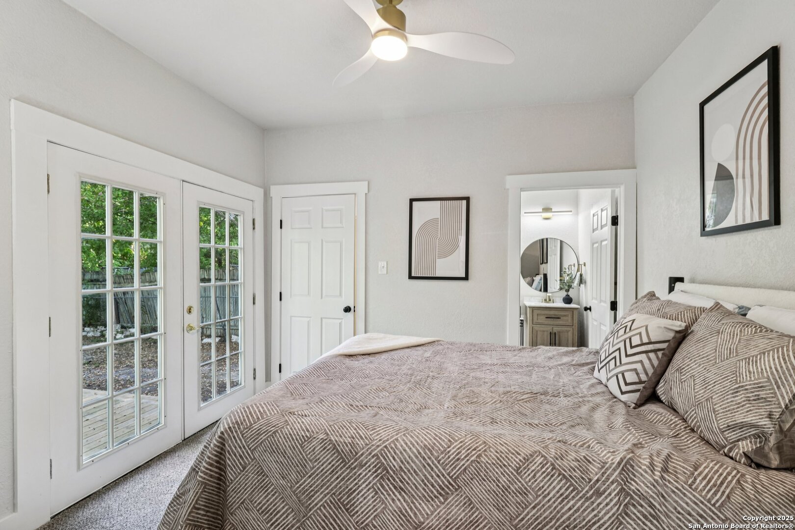 1119 W Huisache San Antonio TX 78201