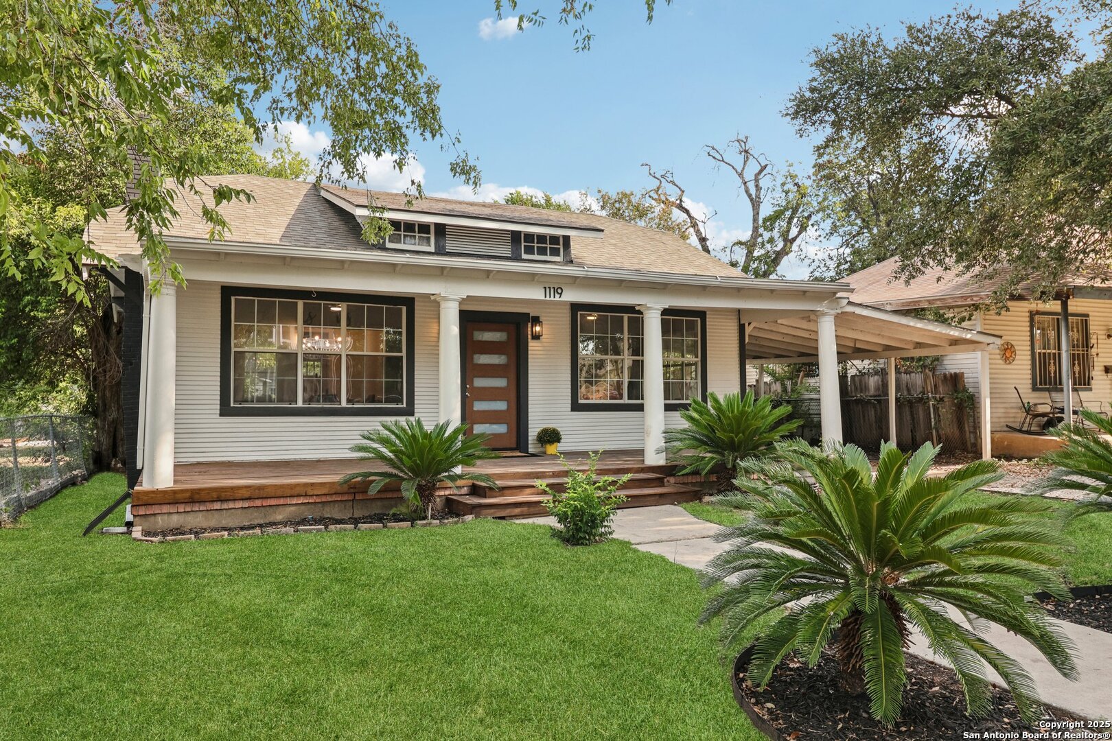 1119 W Huisache San Antonio TX 78201