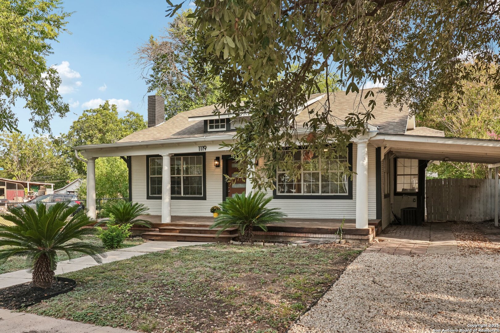1119 W Huisache San Antonio TX 78201