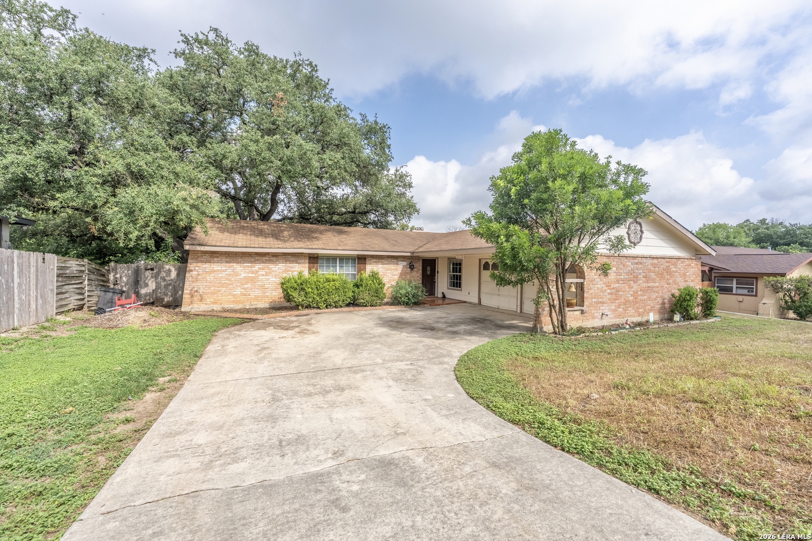 16611 Burr Hill Street San Antonio TX 78247