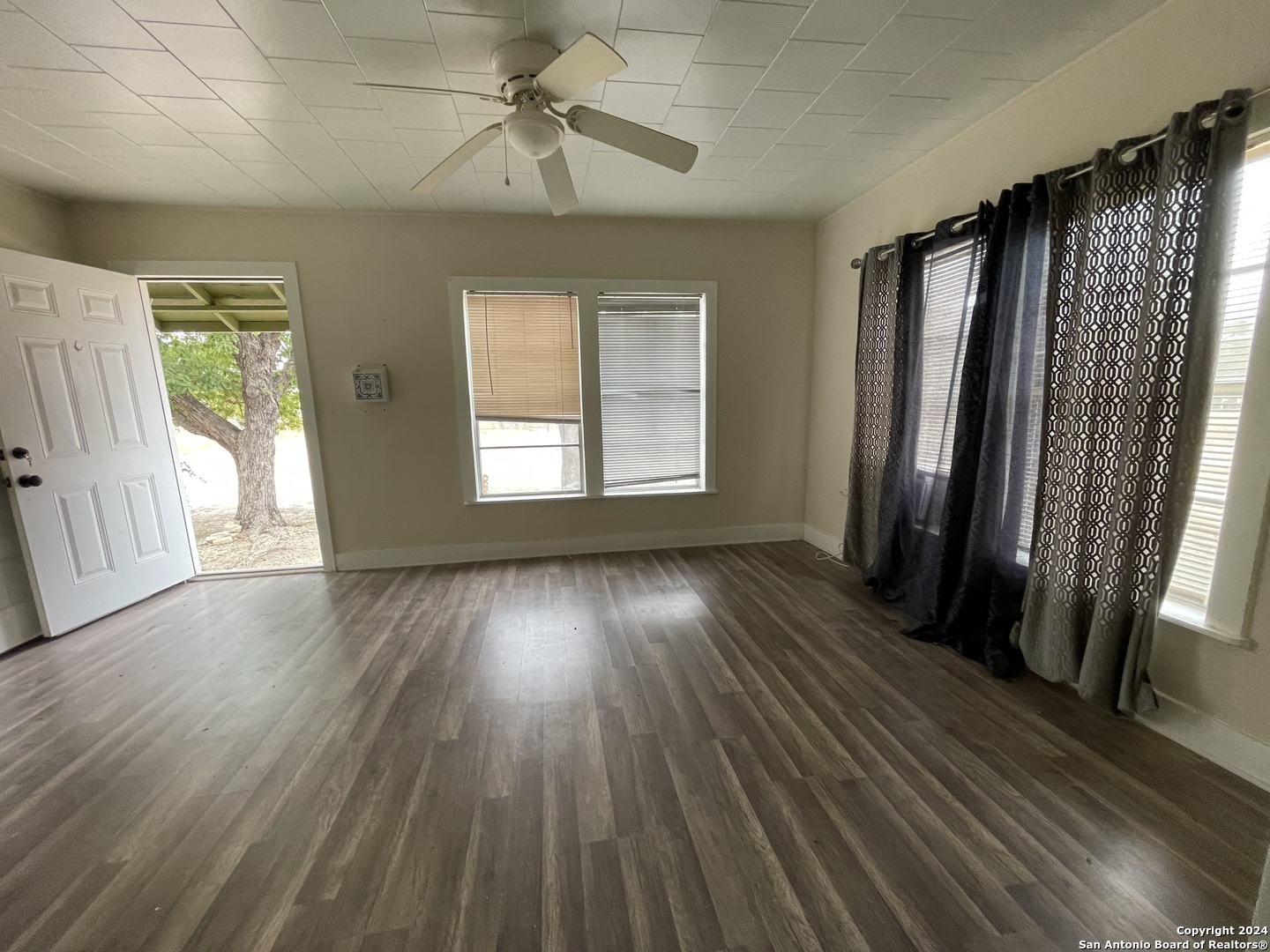 4235 Mickey Road San Antonio TX 78223