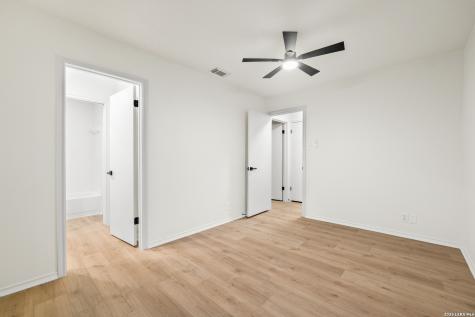 4367 Hilton Head Street San Antonio TX 78217