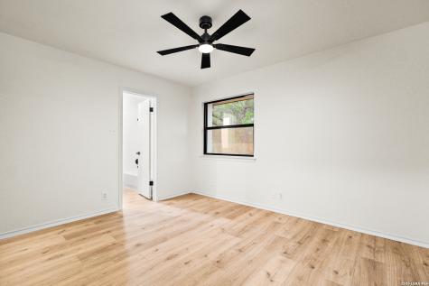 4367 Hilton Head Street San Antonio TX 78217