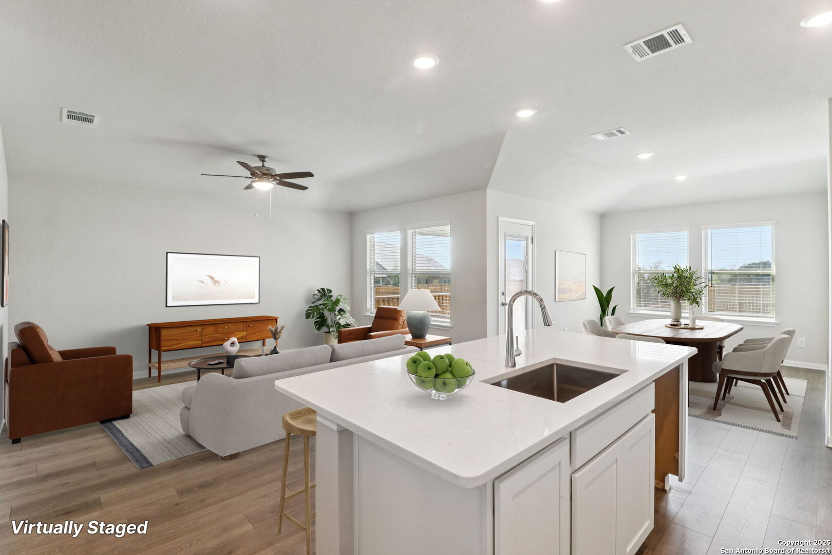 119 Barton Point Cibolo TX 78108