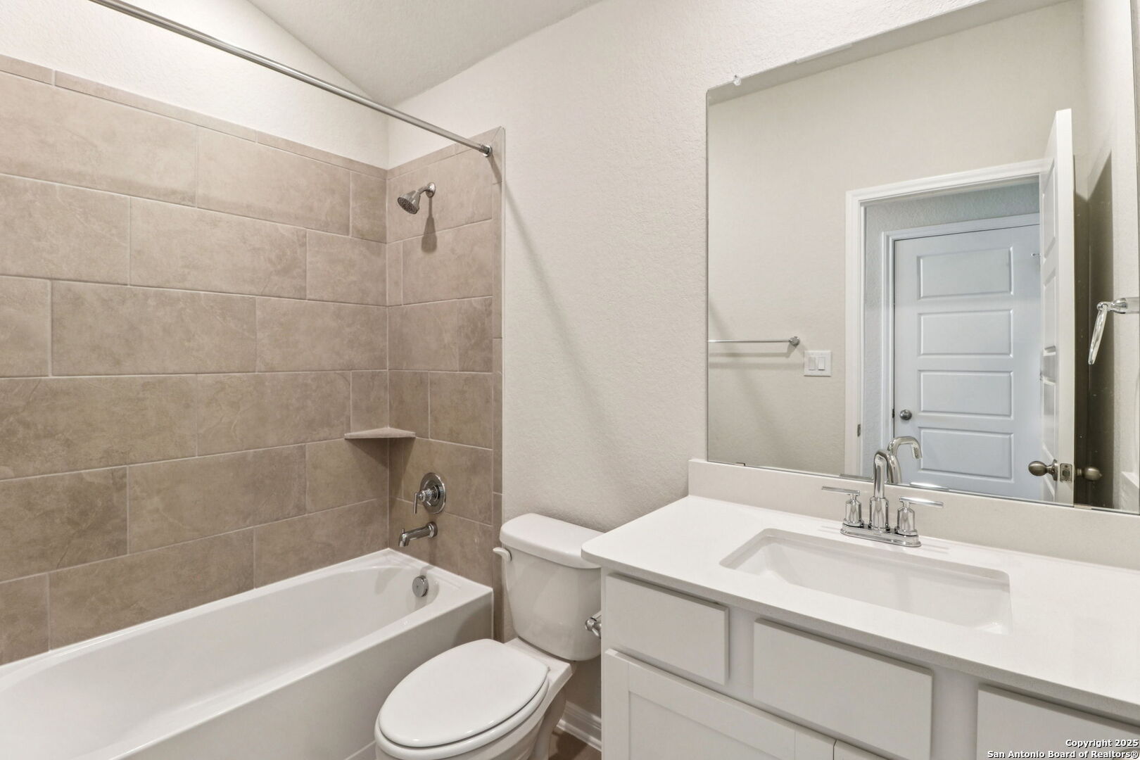 119 Barton Point Cibolo TX 78108