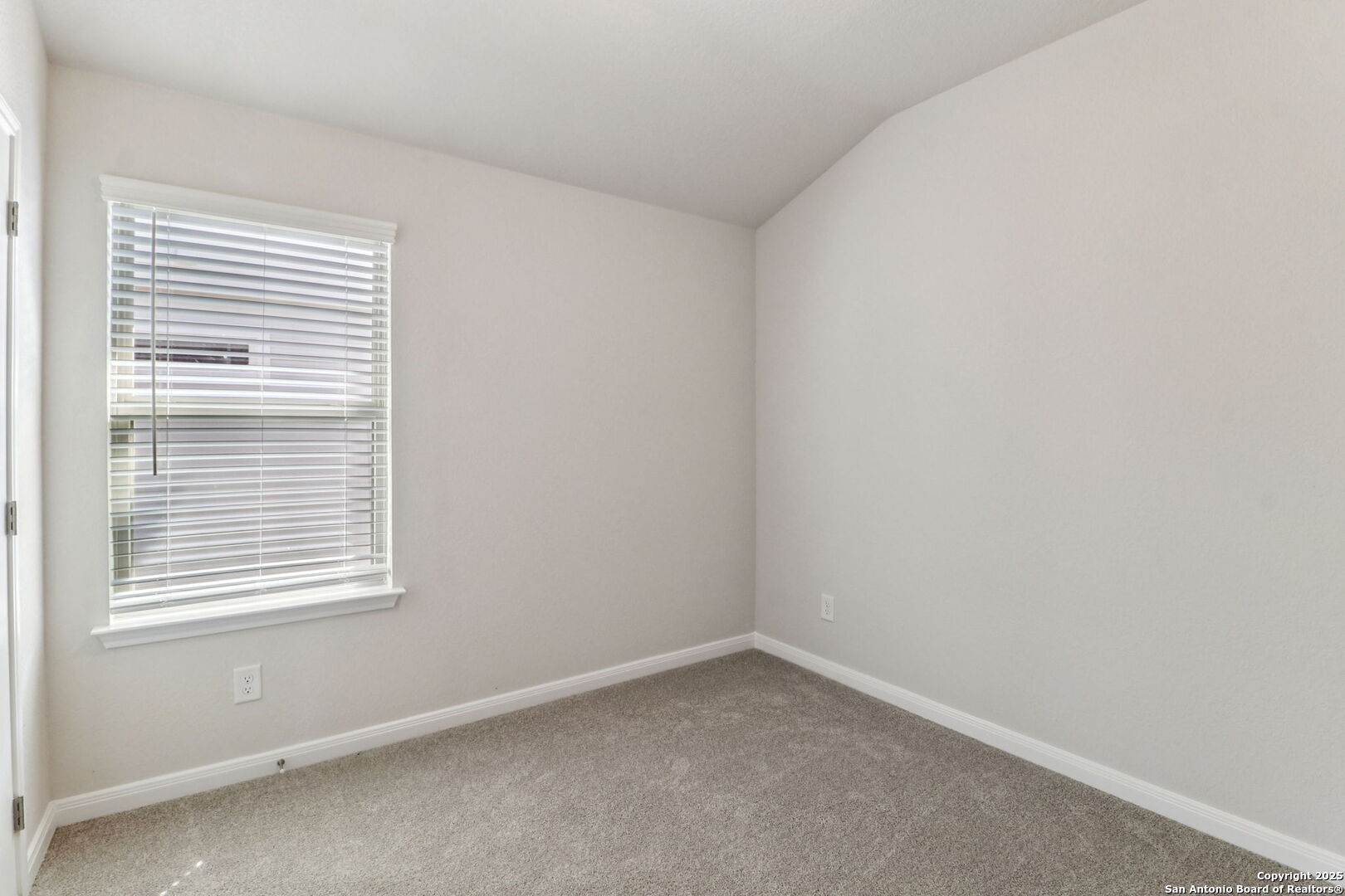 119 Barton Point Cibolo TX 78108