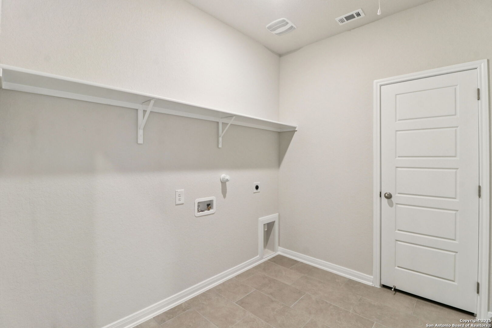 119 Barton Point Cibolo TX 78108