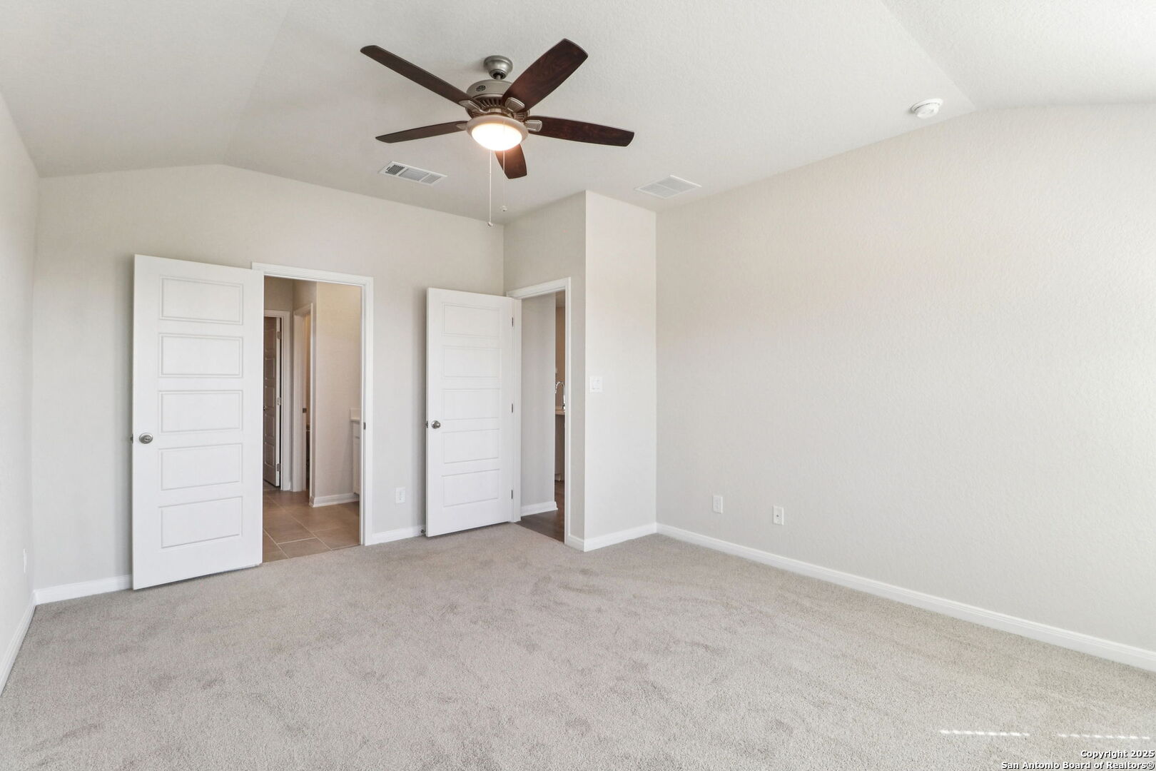119 Barton Point Cibolo TX 78108