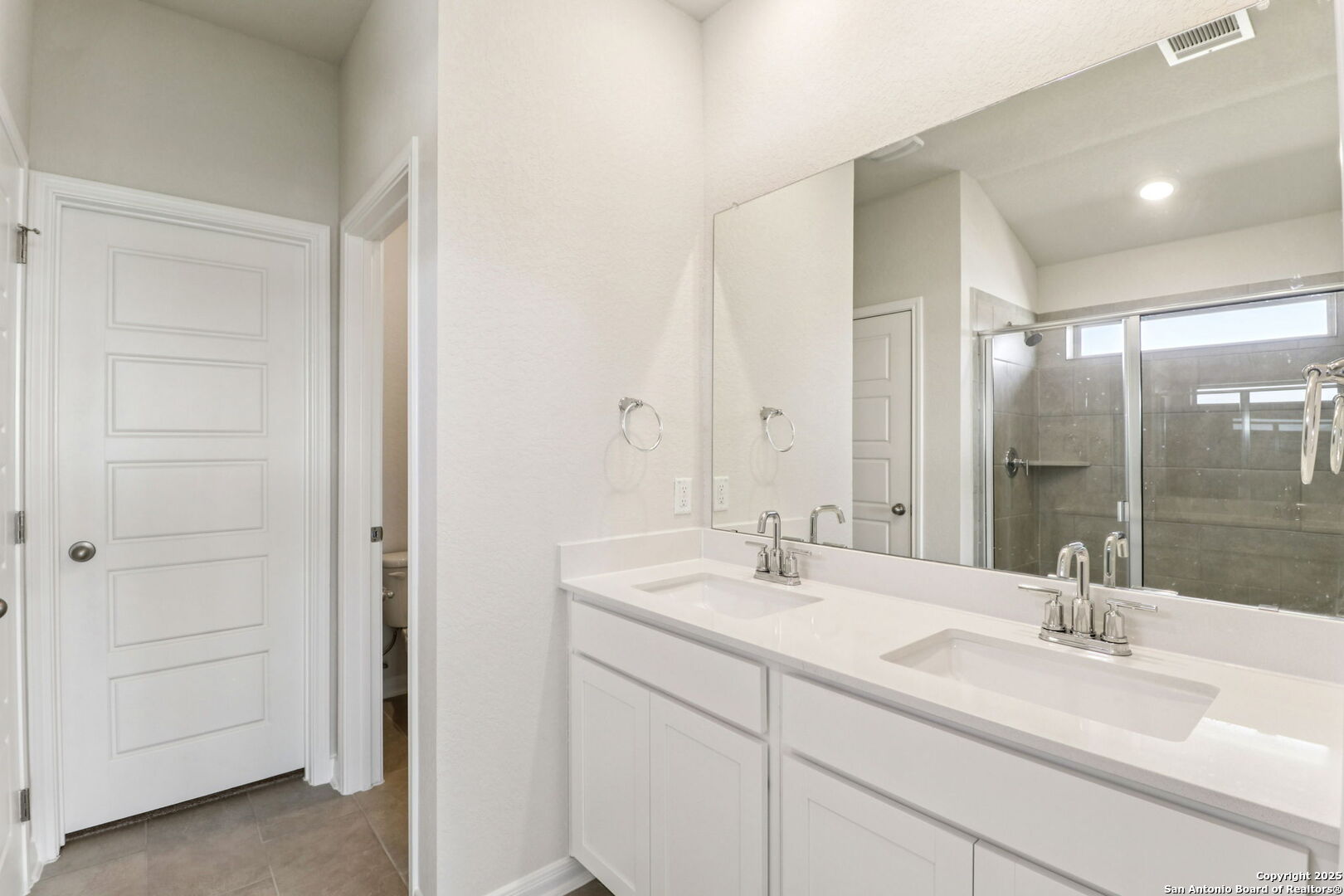 119 Barton Point Cibolo TX 78108
