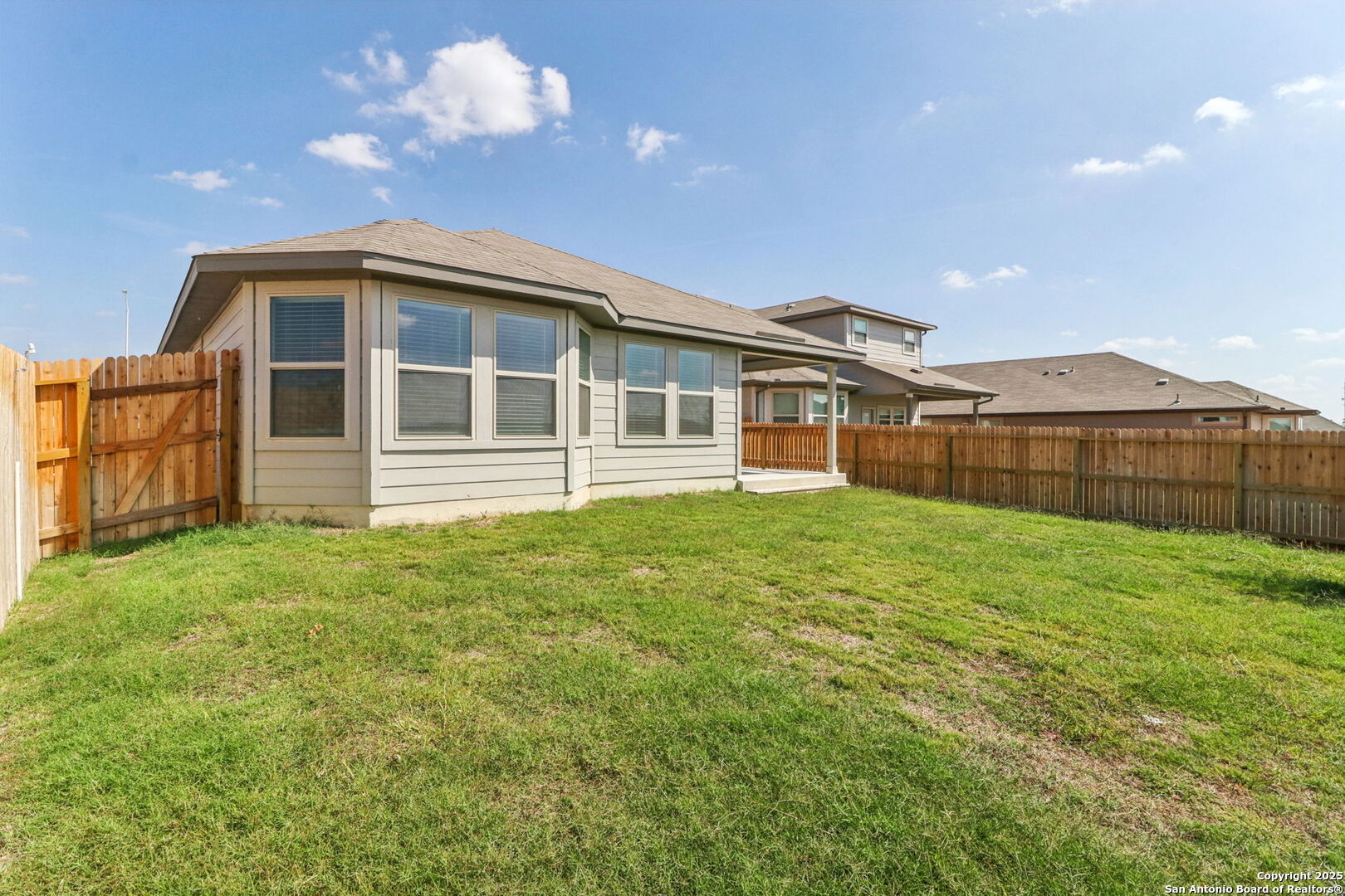 119 Barton Point Cibolo TX 78108