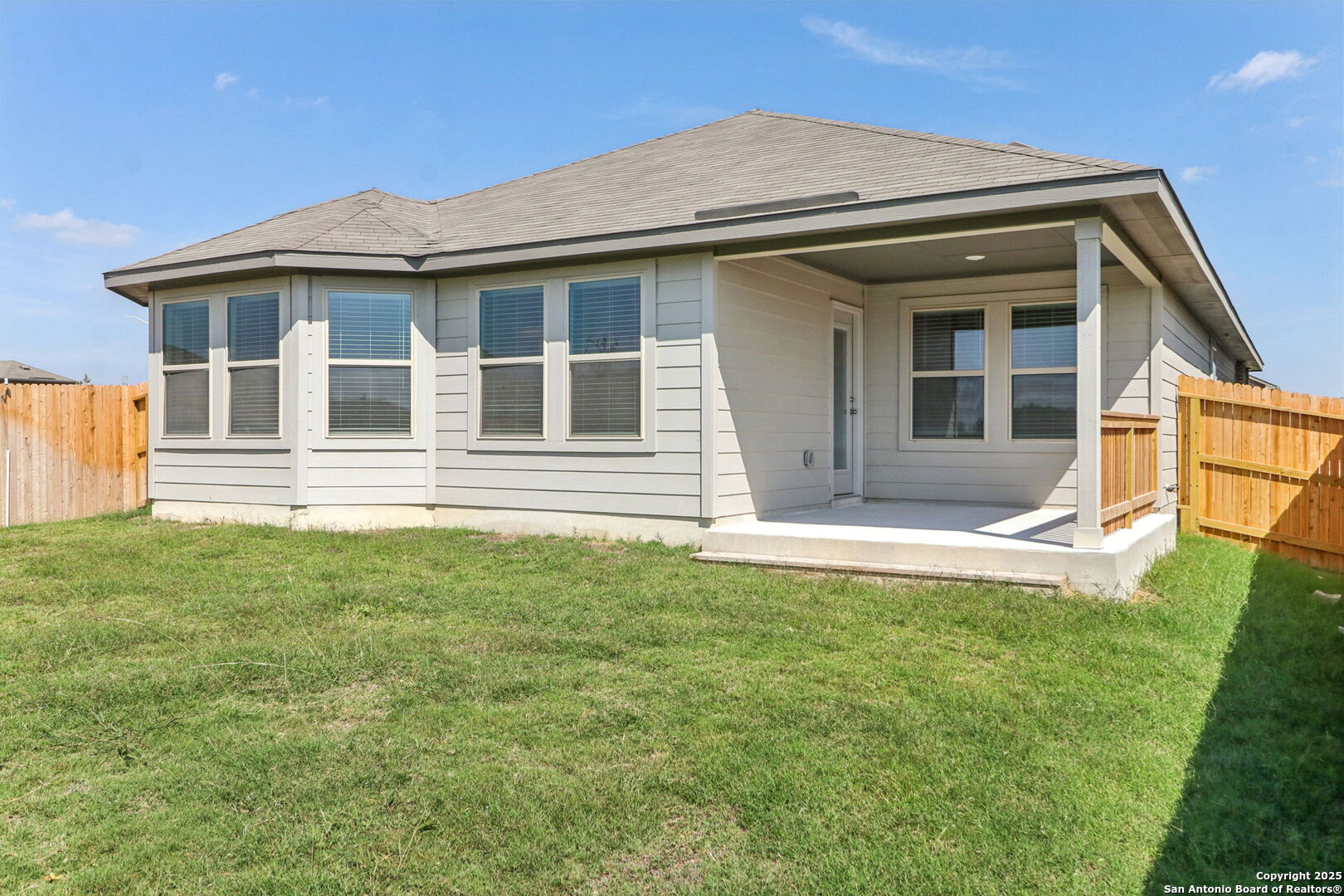 119 Barton Point Cibolo TX 78108