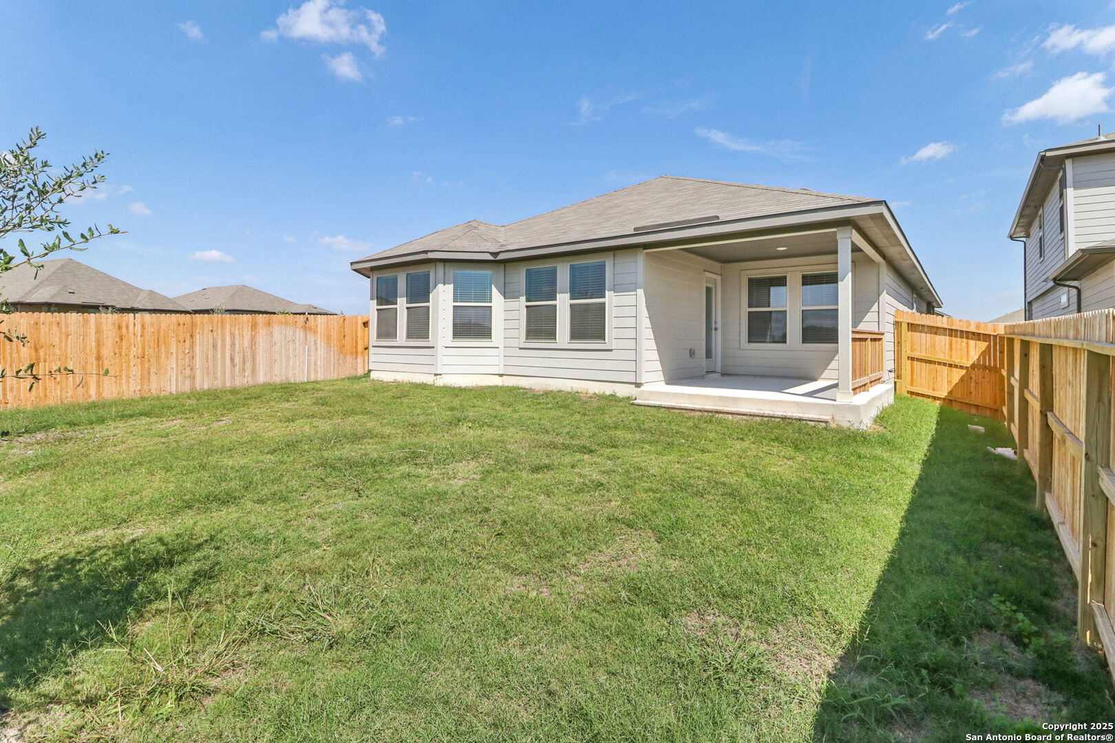 119 Barton Point Cibolo TX 78108