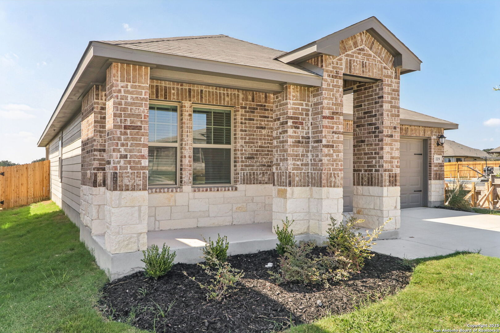 119 Barton Point Cibolo TX 78108