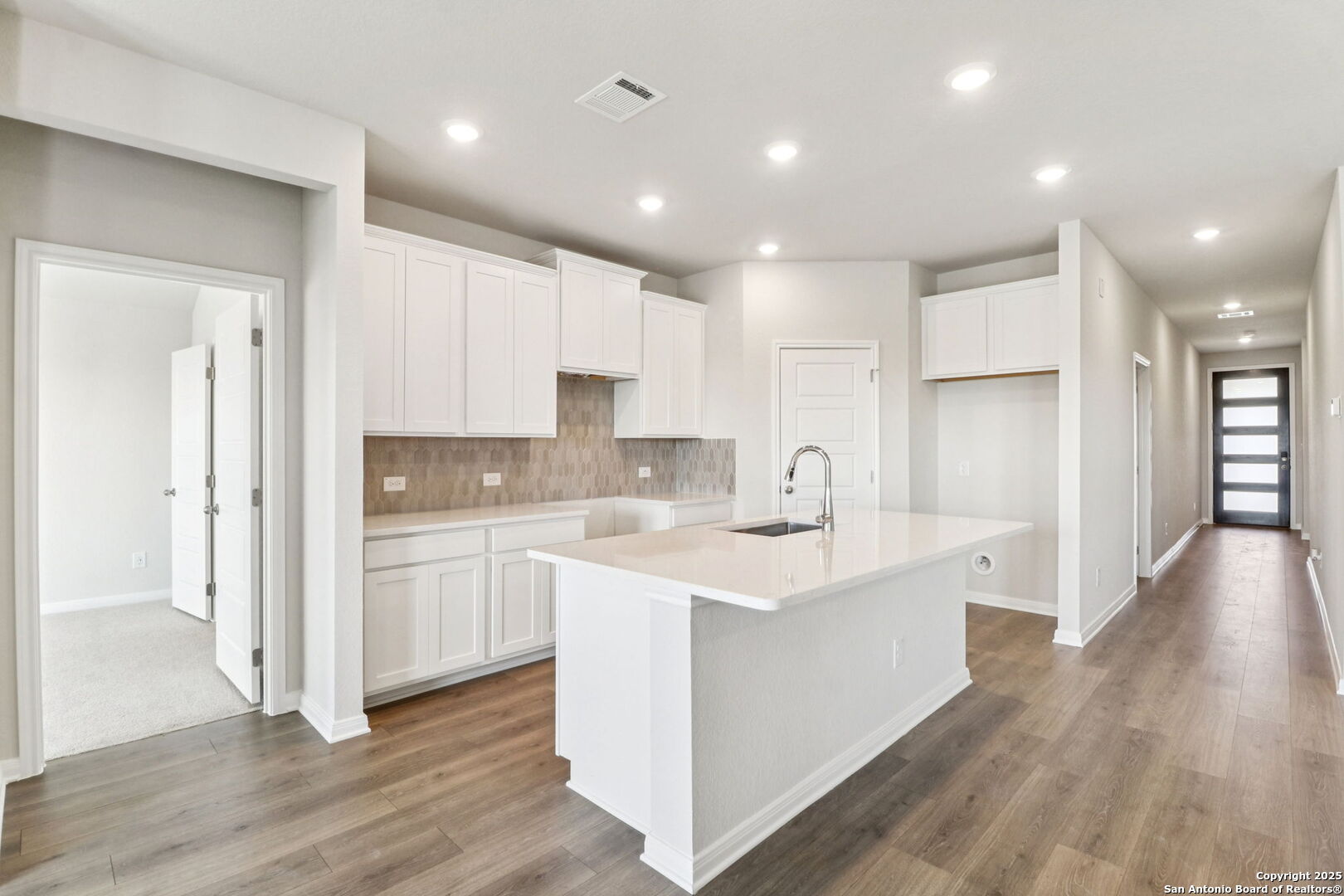 119 Barton Point Cibolo TX 78108