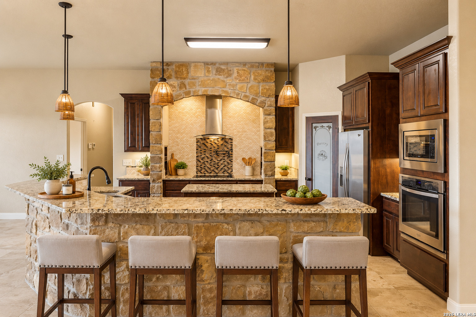 121 Abrego Mount Drive Floresville TX 78114