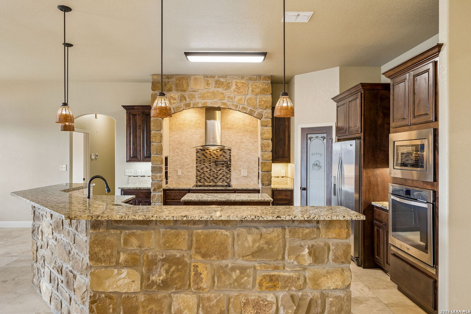 121 Abrego Mount Drive Floresville TX 78114