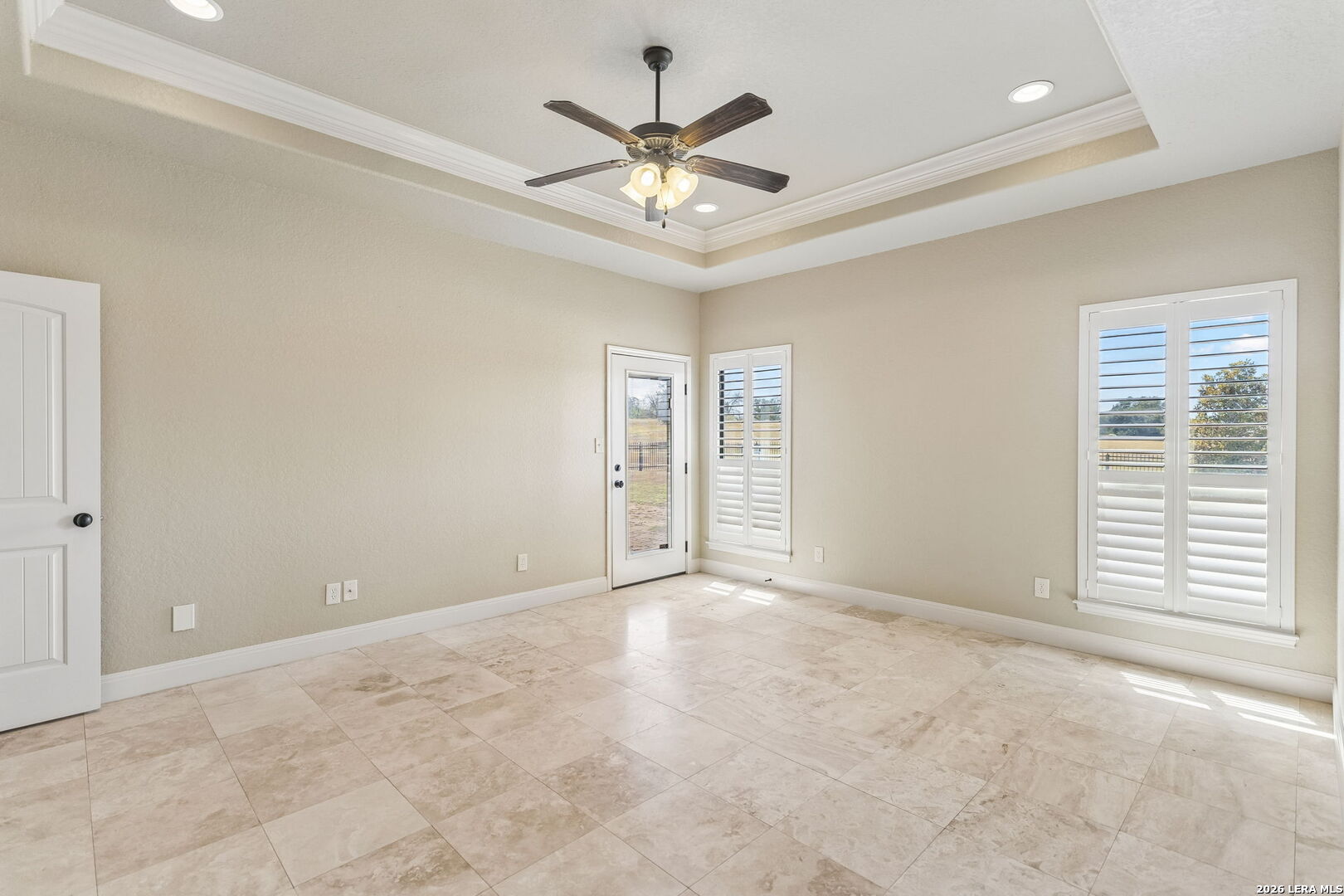 121 Abrego Mount Drive Floresville TX 78114