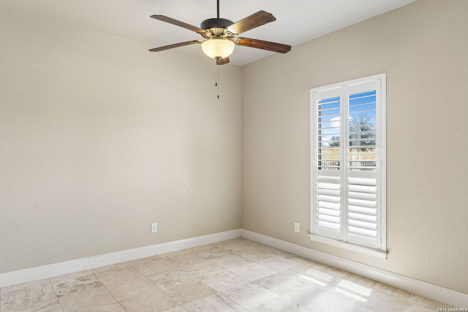 121 Abrego Mount Drive Floresville TX 78114