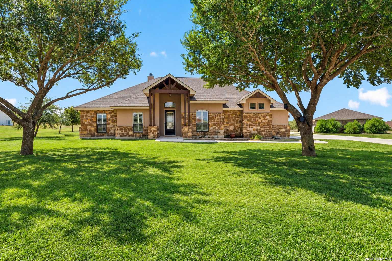 121 Abrego Mount Drive Floresville TX 78114