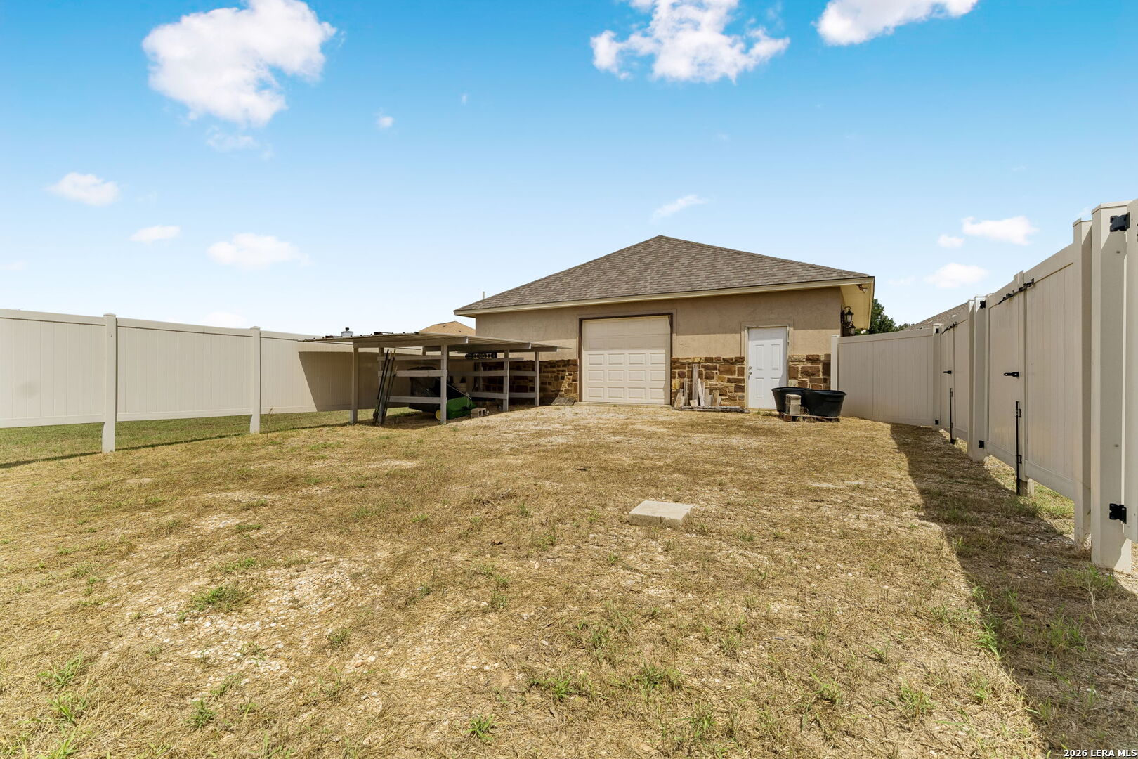 121 Abrego Mount Drive Floresville TX 78114