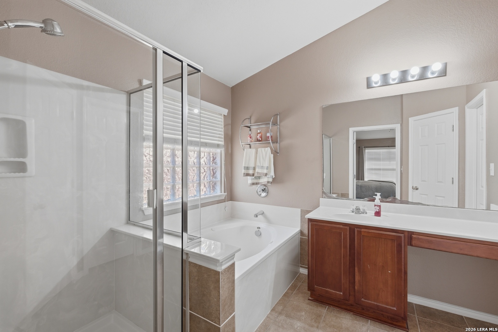 100 Farmview Cibolo TX 78108