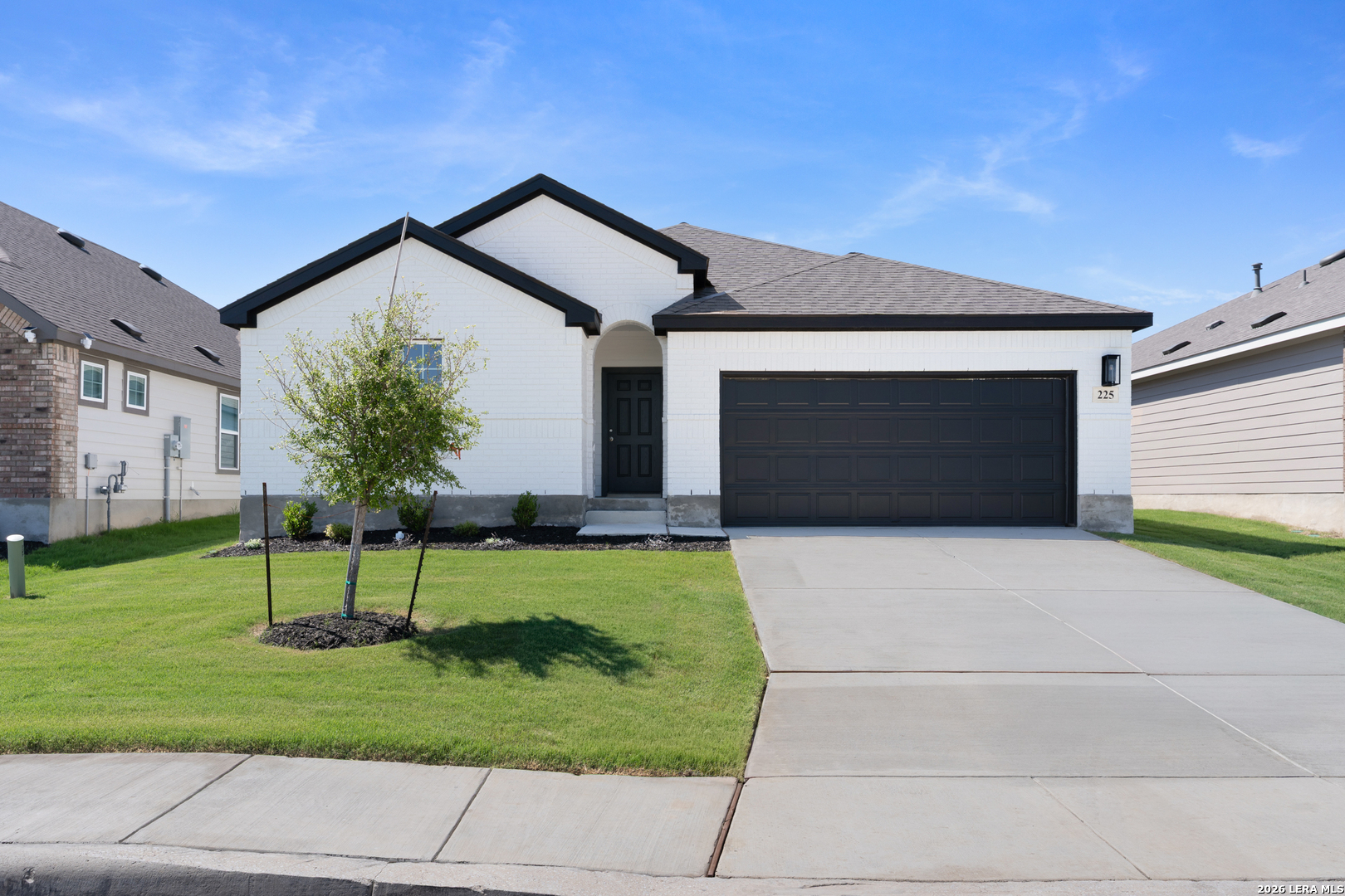 225 Red Arrow San Antonio TX 78253