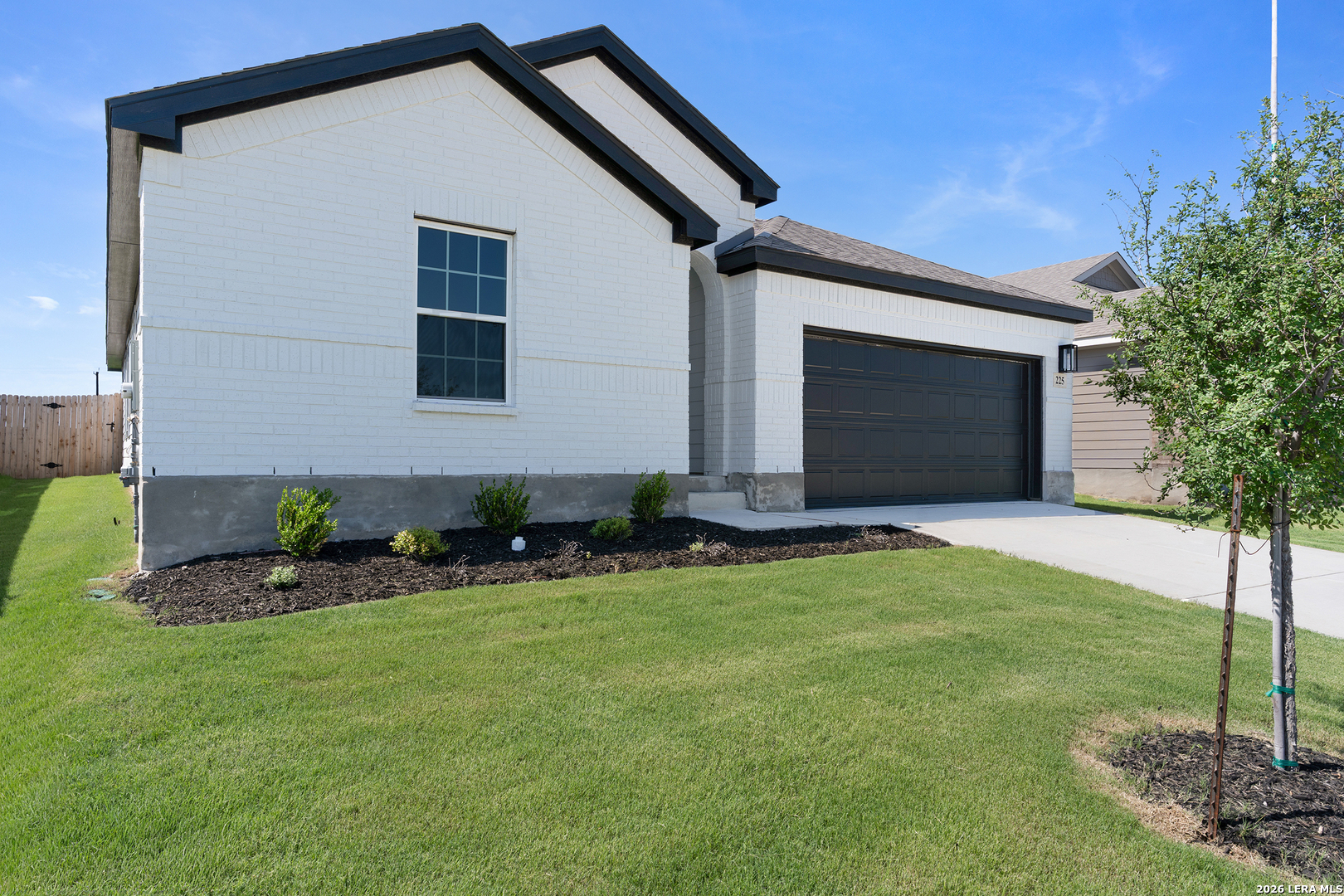 225 Red Arrow San Antonio TX 78253