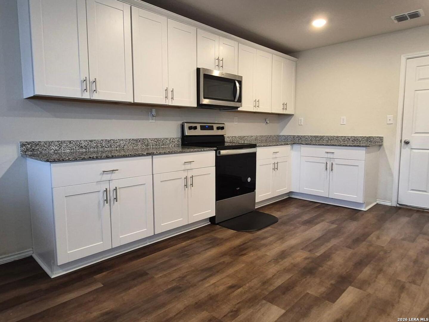 5819 Rolling Glen San Antonio TX 78218