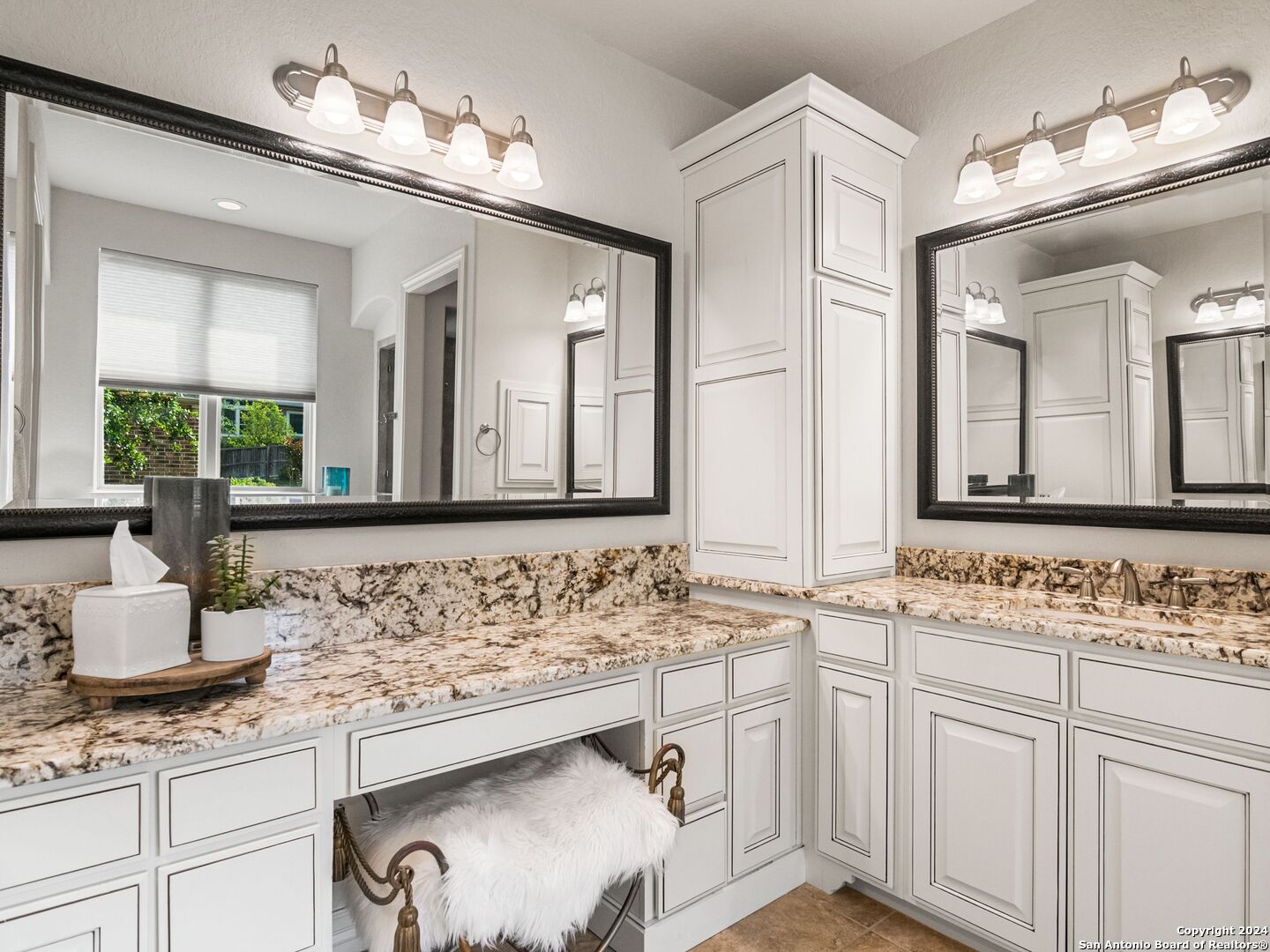 28714 Hidden Gate Boerne TX 78015