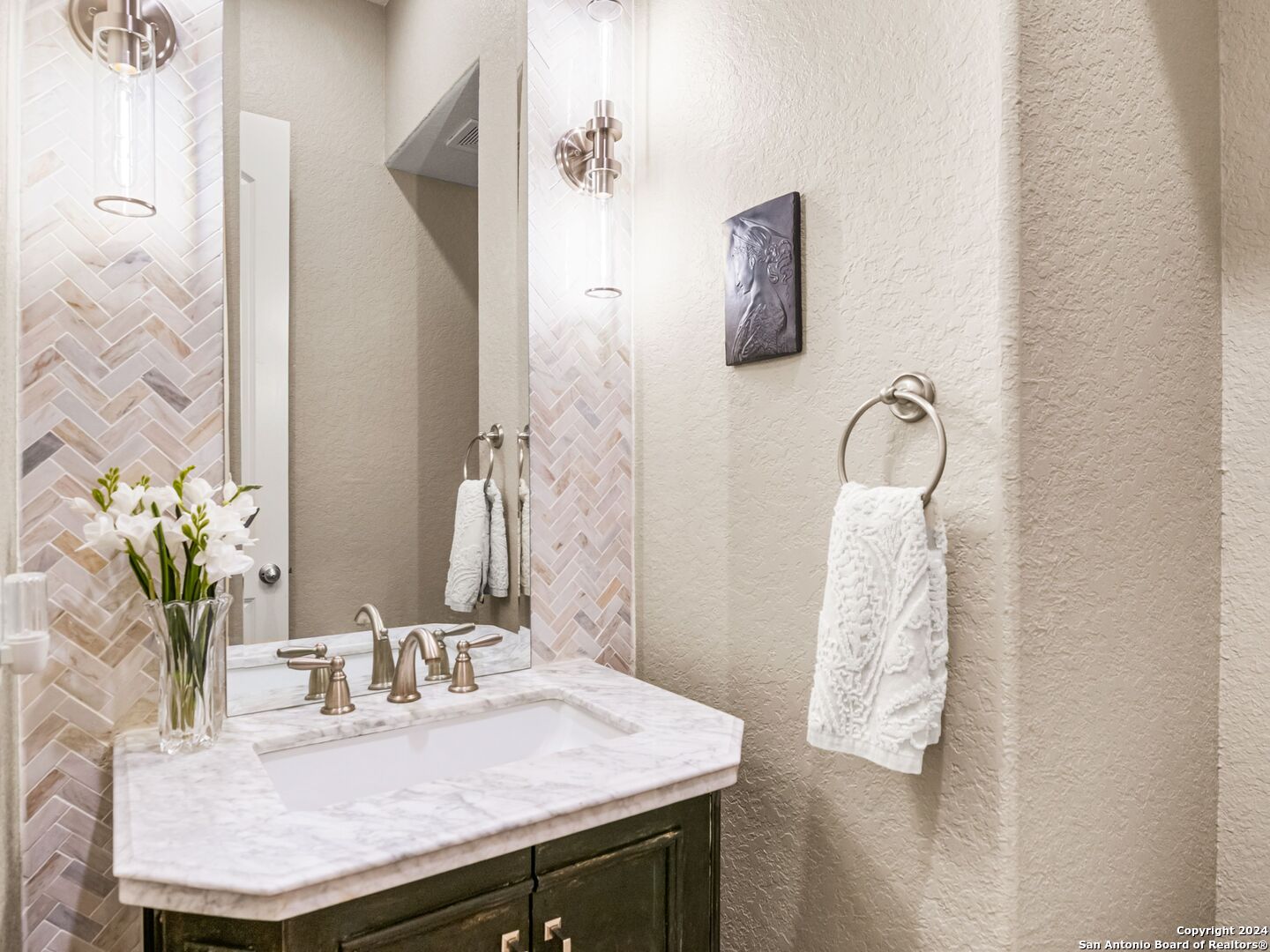 28714 Hidden Gate Boerne TX 78015