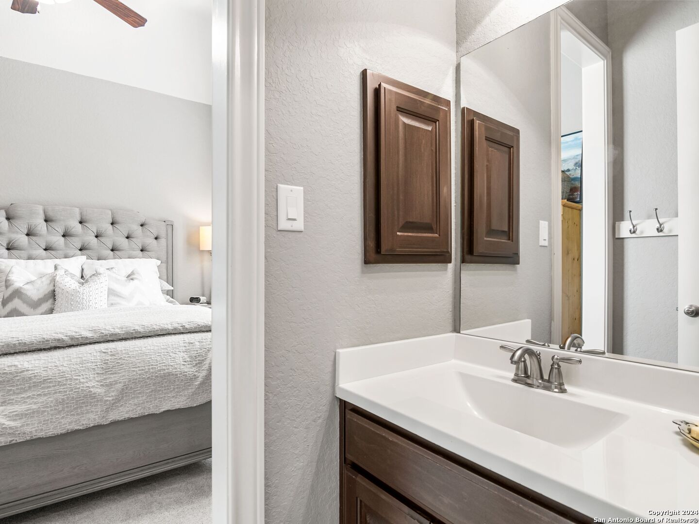 28714 Hidden Gate Boerne TX 78015