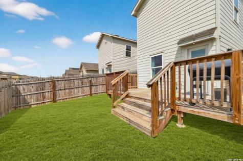 8183 Nube Medina San Antonio TX 78252