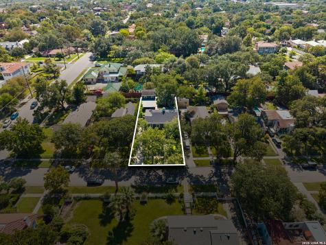 210 W Hollywood Avenue San Antonio TX 78212
