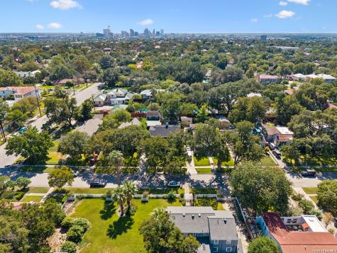 210 W Hollywood Avenue San Antonio TX 78212