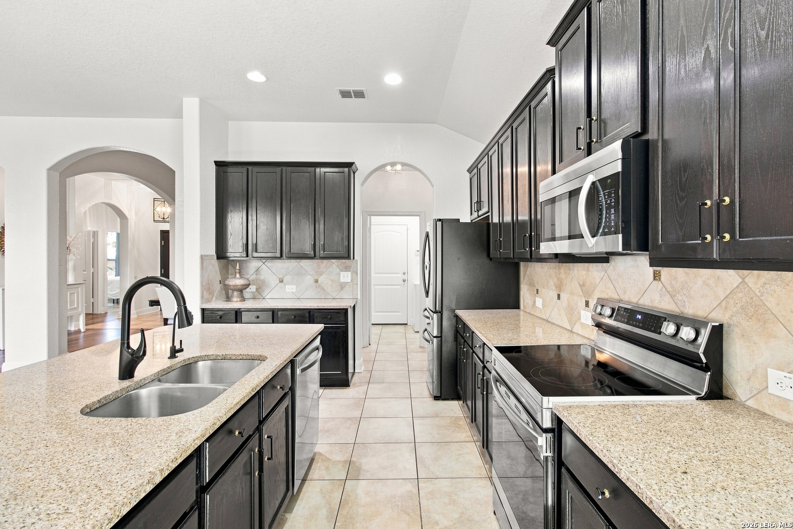 272 Flint Road Cibolo TX 78108