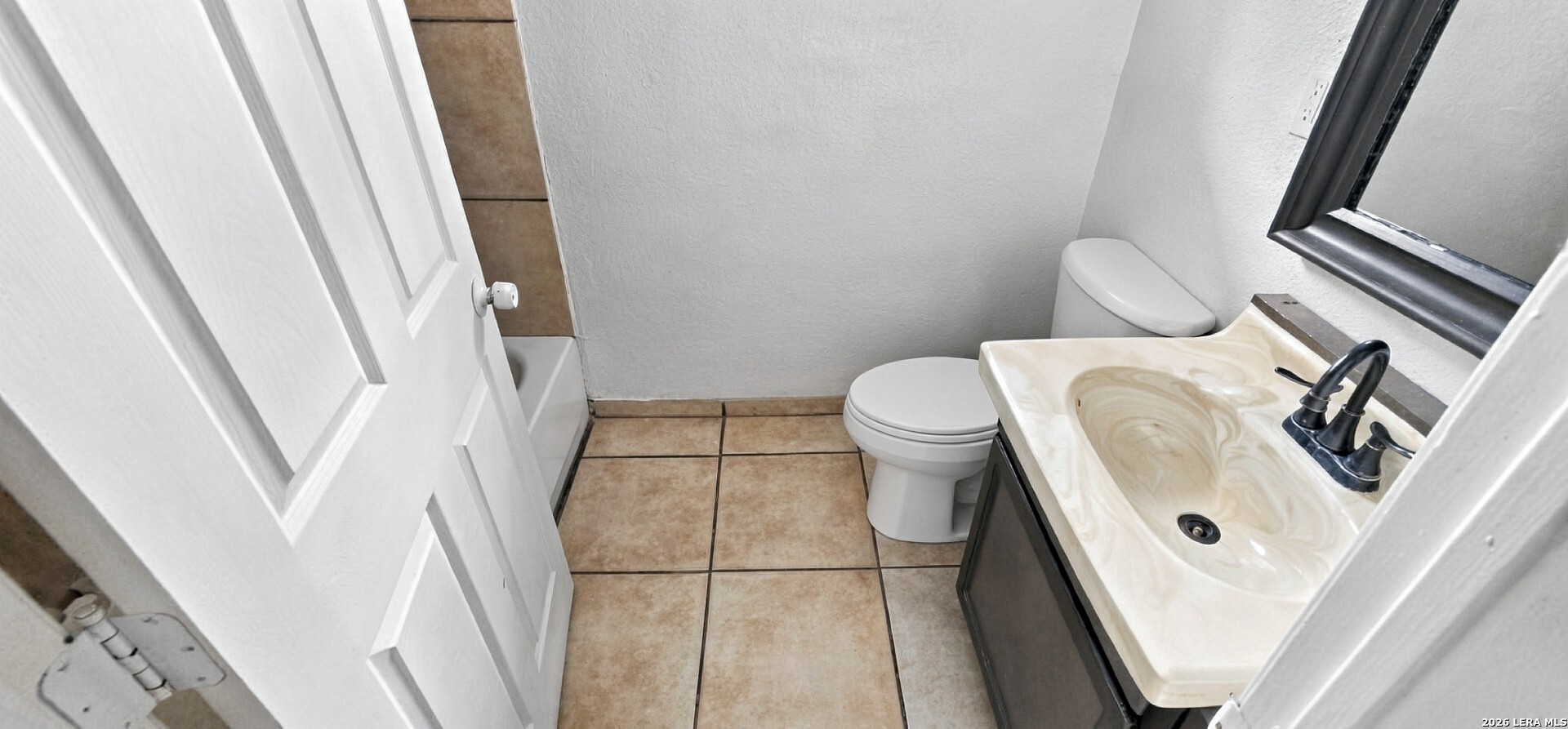 645 W Broadview Drive San Antonio TX 78228