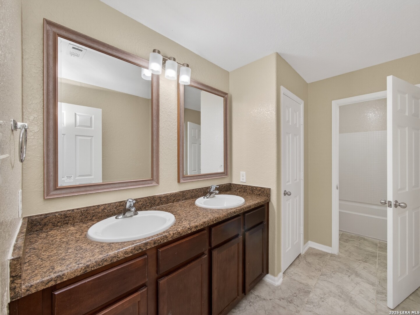 3727 Southern Grove San Antonio TX 78222