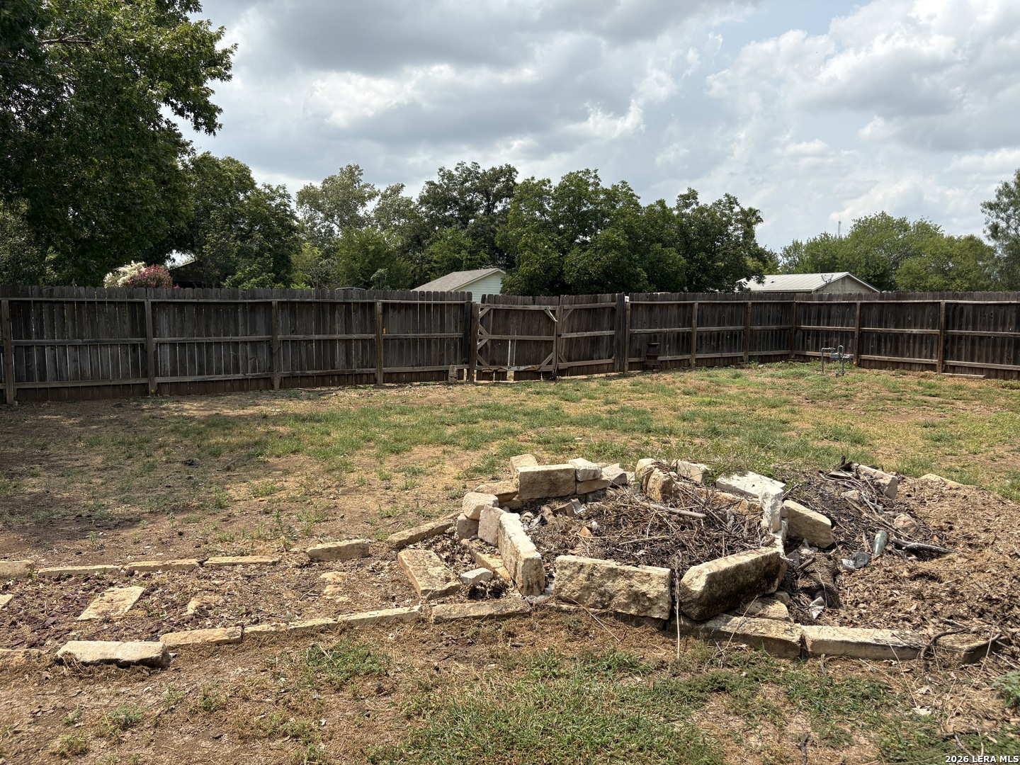 2110 21st Hondo TX 78861